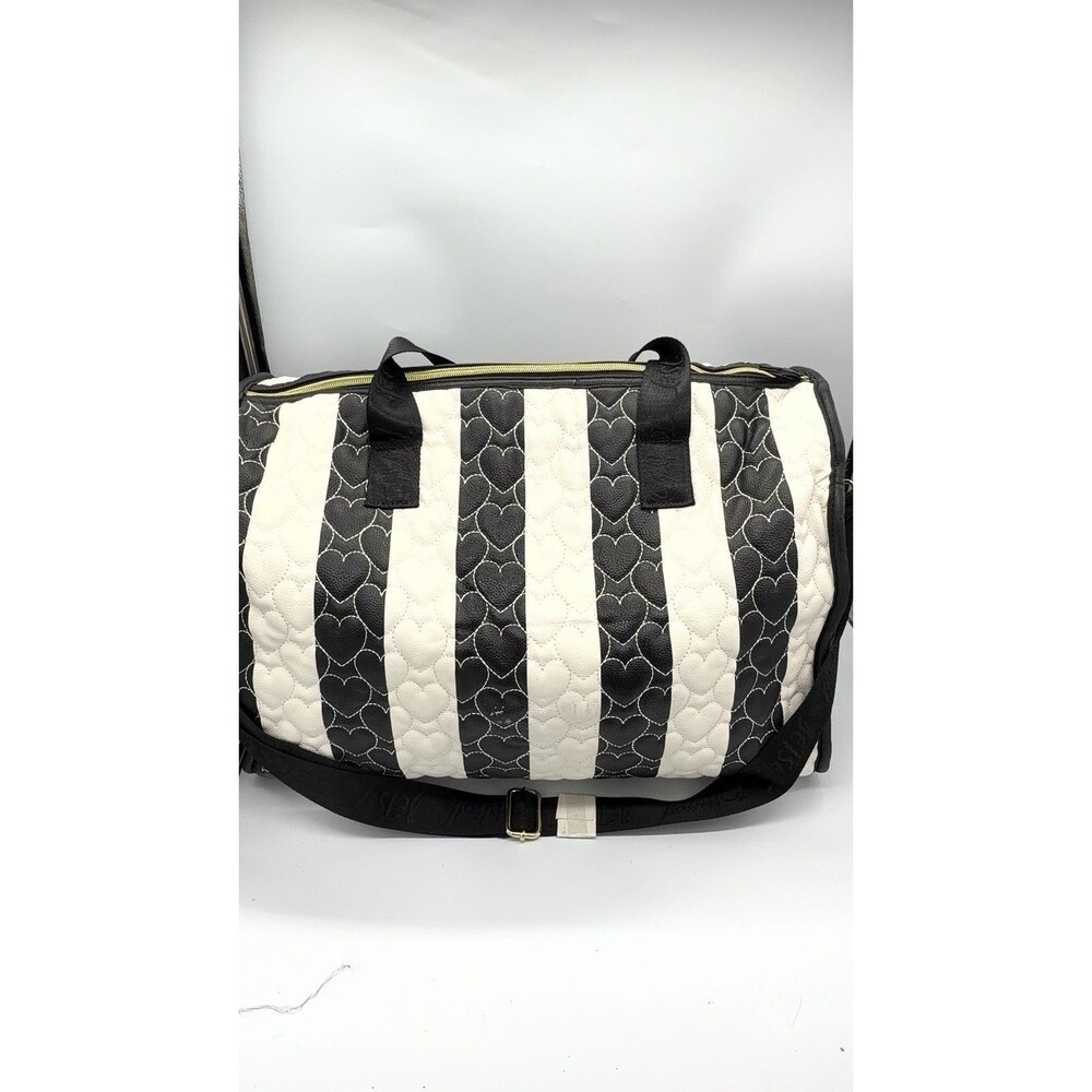BETSEY JOHNSON Black & White STRIPED Quilted Heart WEEKENDER BAG Carry-On DUFFLE - Picture 5 of 16
